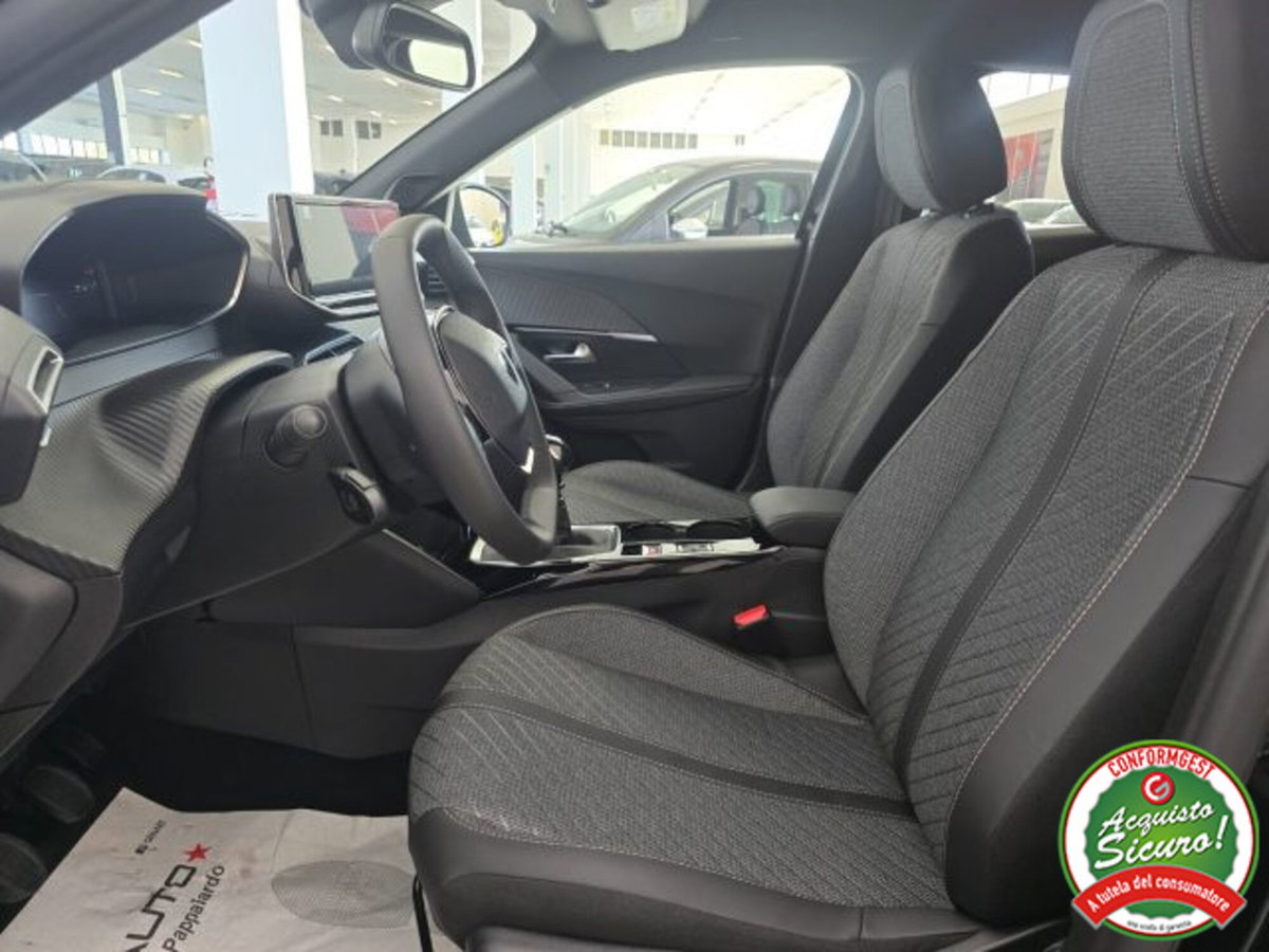Peugeot 2008 PureTech 100 S&S Allure (20)