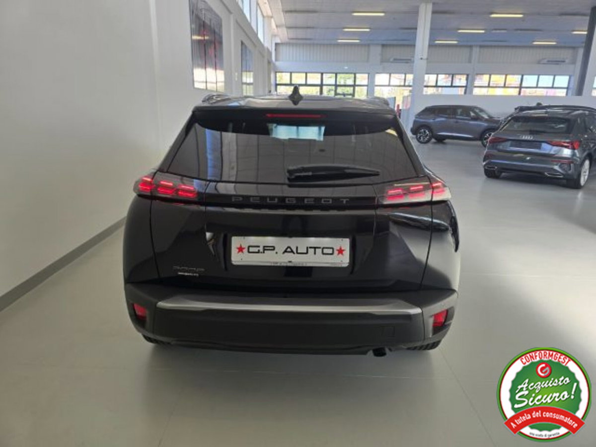 Peugeot 2008 PureTech 100 S&S Allure (6)