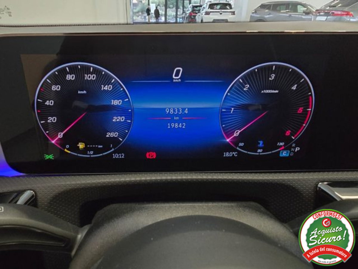 Mercedes-Benz Classe A 200 d AMG Line Premium Plus auto (12)