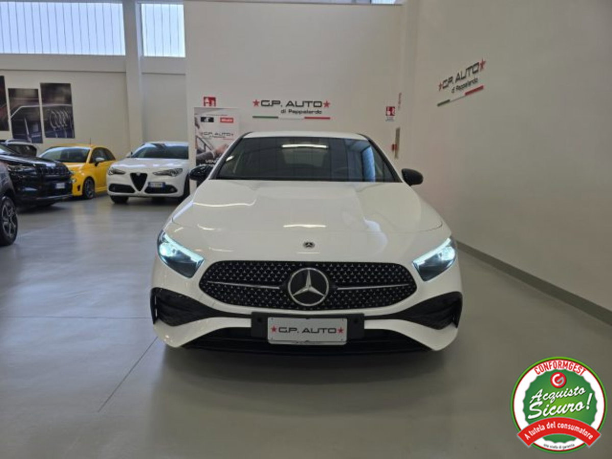 Mercedes-Benz Classe A 200 d AMG Line Premium Plus auto (2)