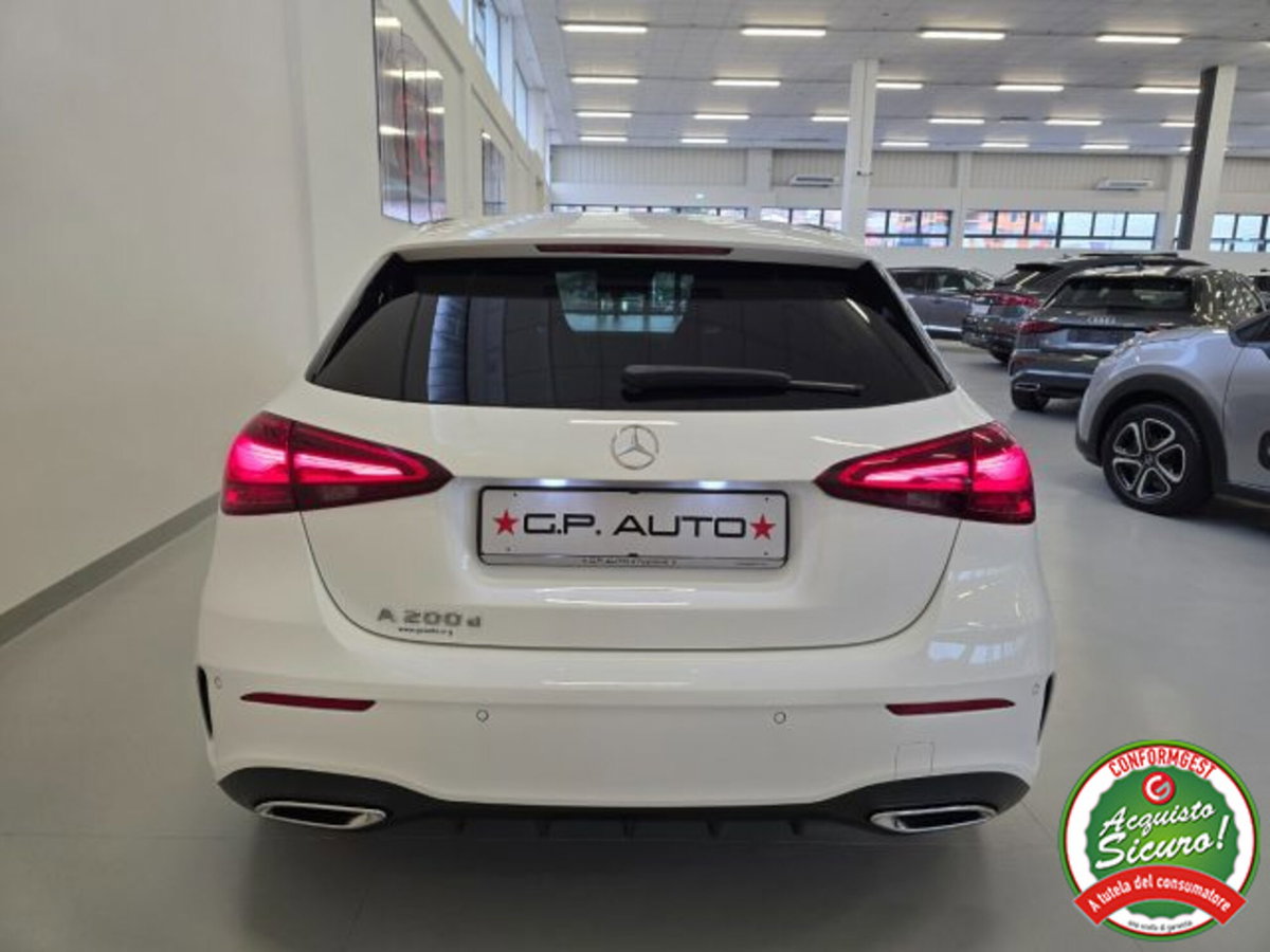 Mercedes-Benz Classe A 200 d AMG Line Premium Plus auto (6)