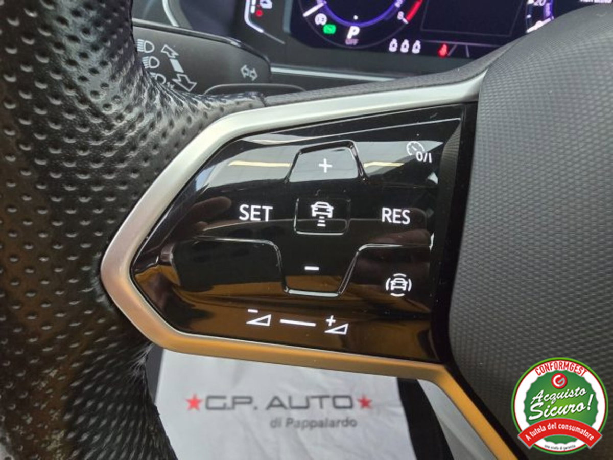 Volkswagen Tiguan 1.4 TSI eHYBRID DSG R-Line (12)