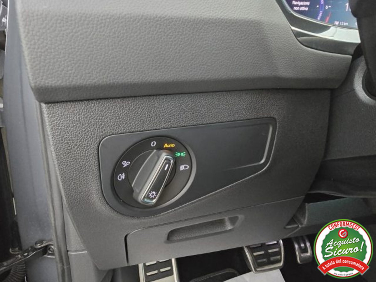 Volkswagen Tiguan 1.4 TSI eHYBRID DSG R-Line (18)