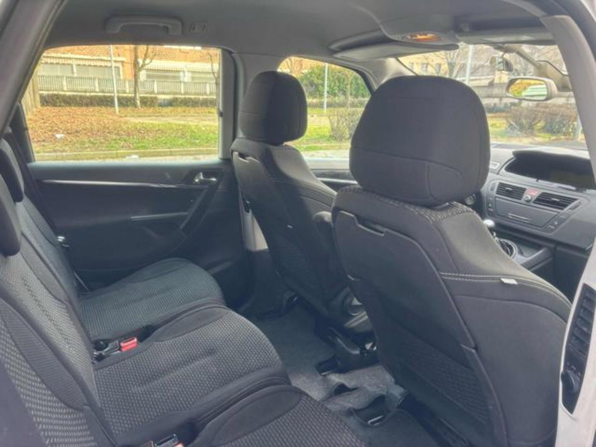 Citroen C4 Picasso 1.6 HDi 110 FAP Business (10)