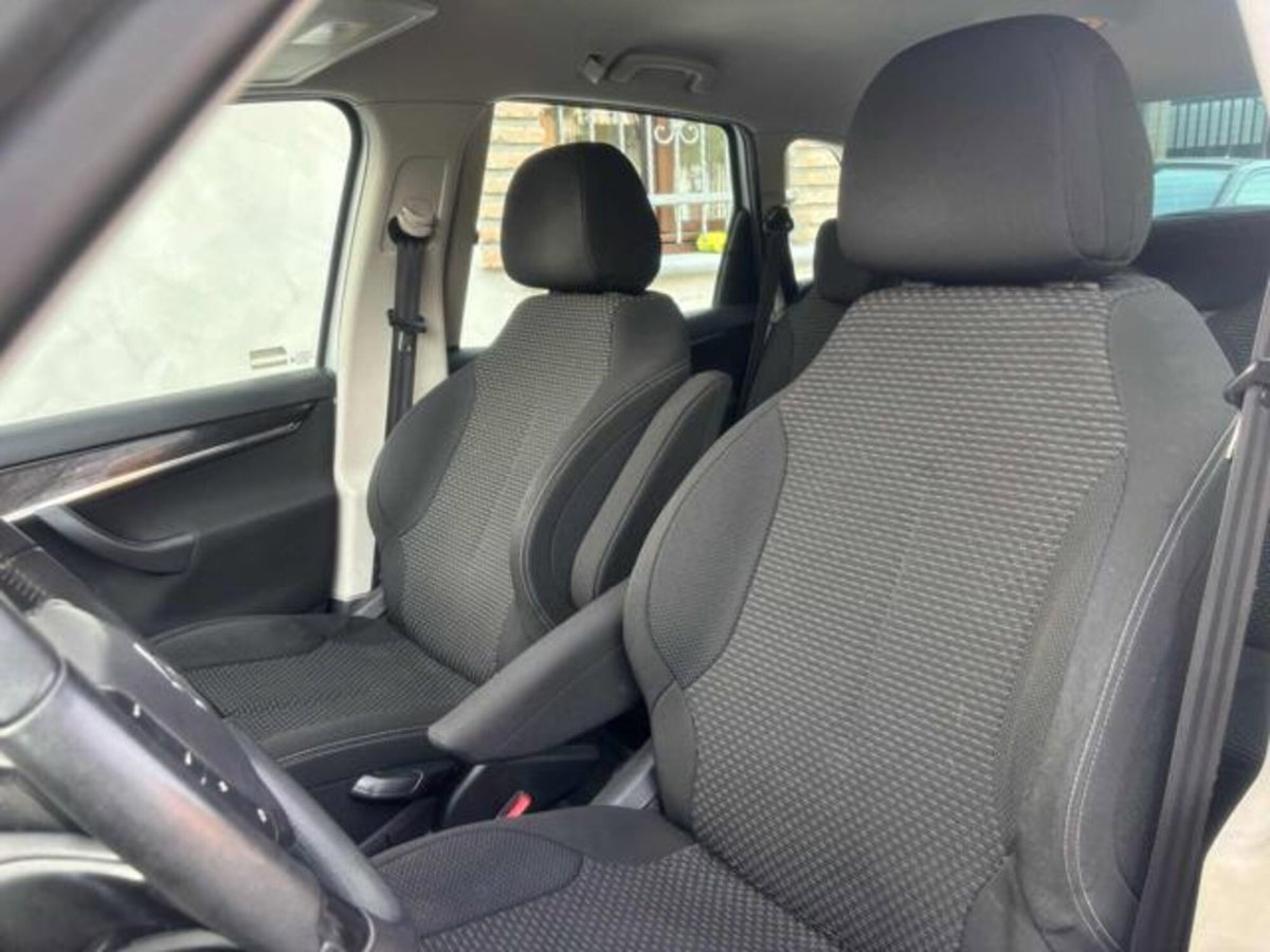 Citroen C4 Picasso 1.6 HDi 110 FAP Business (11)