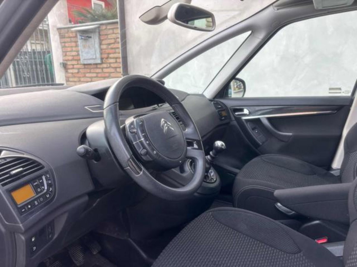Citroen C4 Picasso 1.6 HDi 110 FAP Business (12)