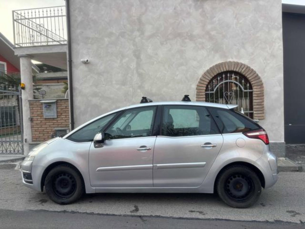 Citroen C4 Picasso 1.6 HDi 110 FAP Business (6)