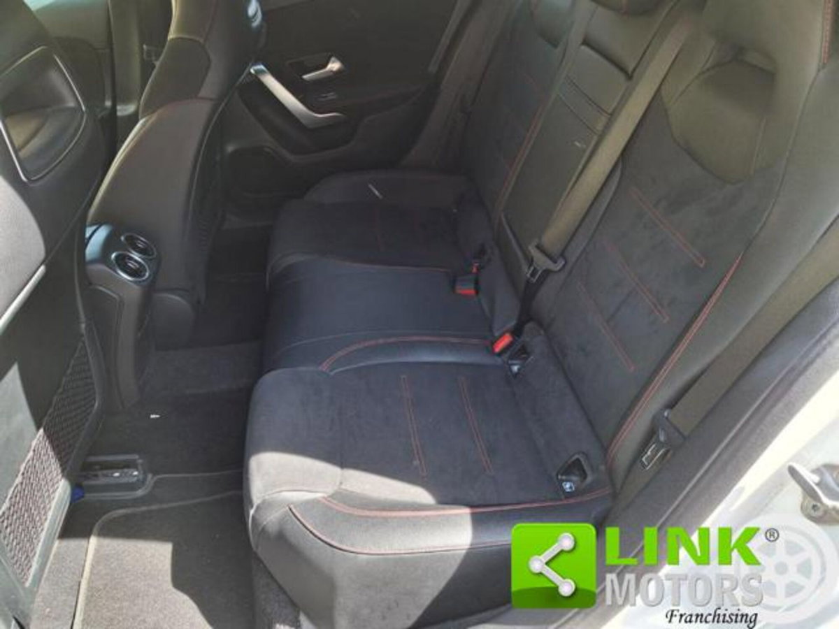 Mercedes-Benz Classe A 200 Premium (9)