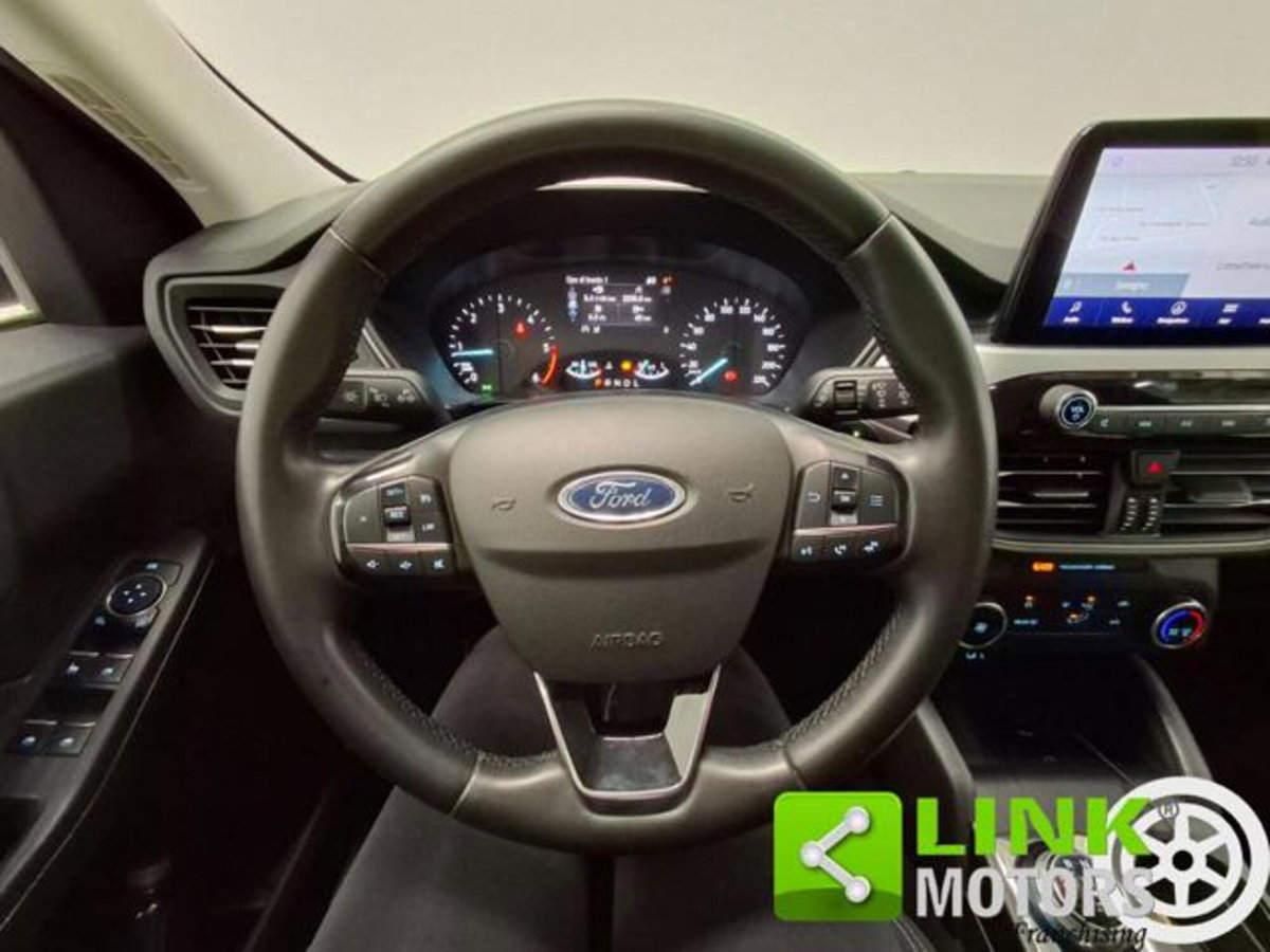 Ford Kuga 1.5 EcoBlue 120 CV 2WD ST-Line (6)