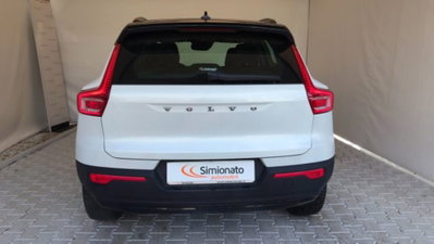 Volvo XC40 T5 Recharge Plug-in Hybrid R-design (5)