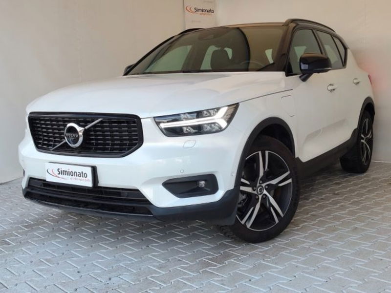 Volvo XC40 T5 Recharge Plug-in Hybrid R-design