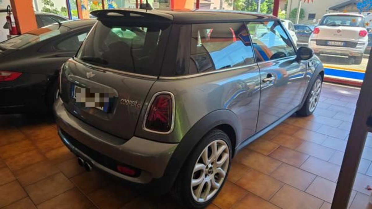 MINI Mini 1.6 16V Cooper S (5)