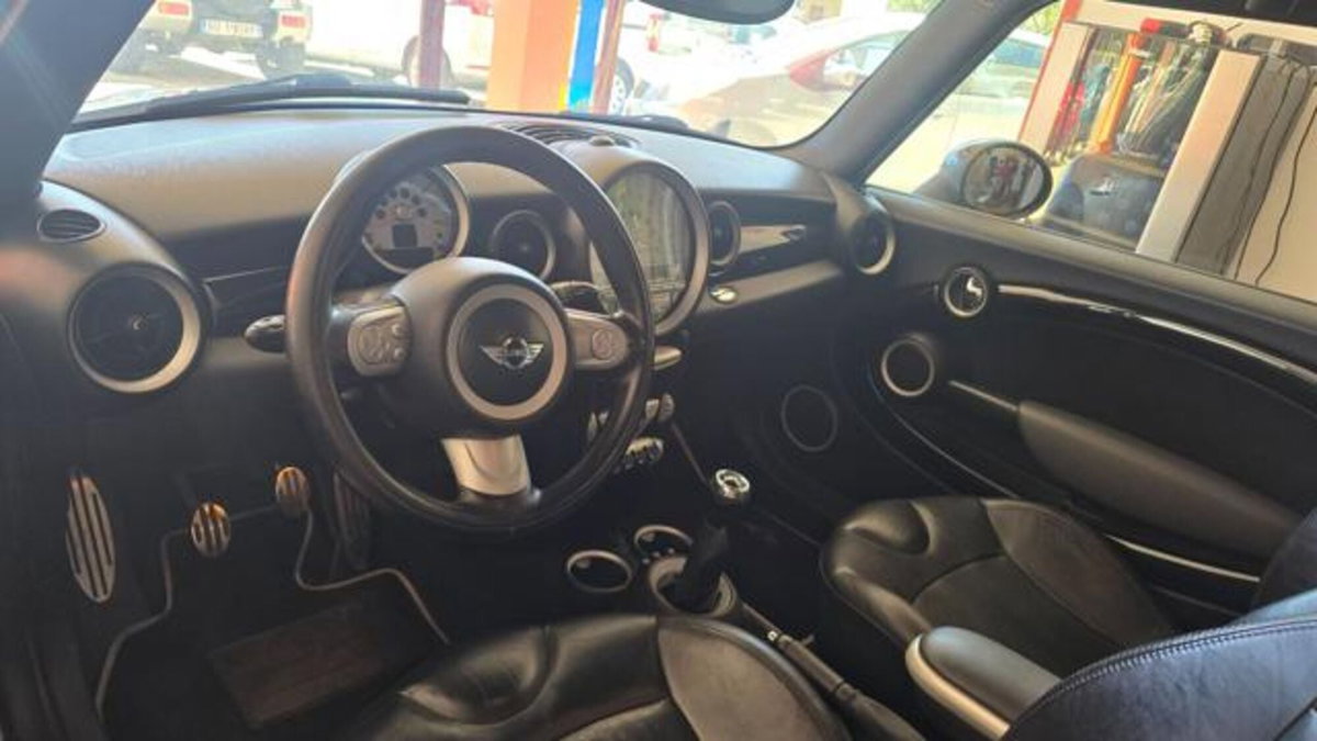 MINI Mini 1.6 16V Cooper S (6)