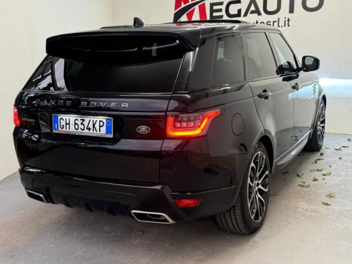 Land Rover Range Rover Sport 3.0D l6 249 CV HSE Dynamic Stealth (7)