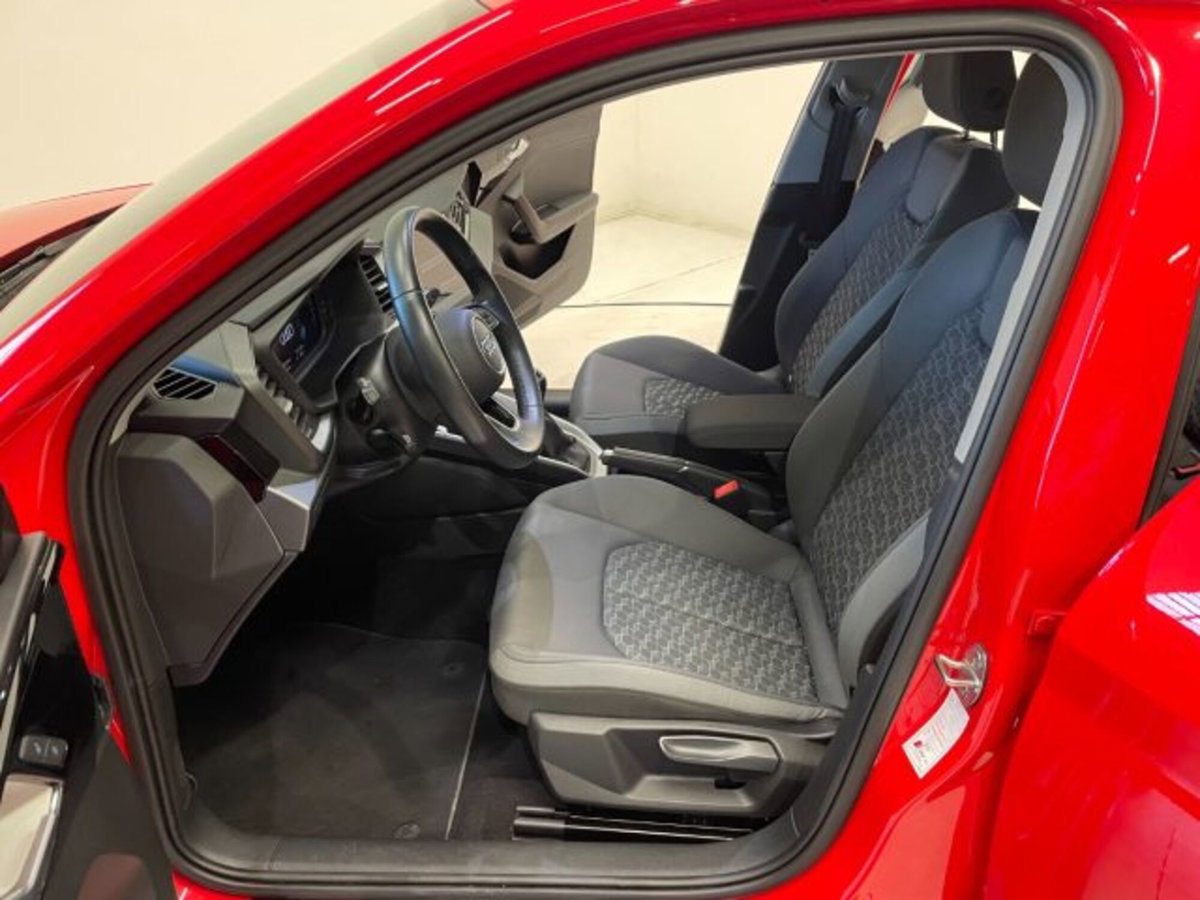 Audi A1 Sportback Sportback 25 1.0 tfsi Business (6)