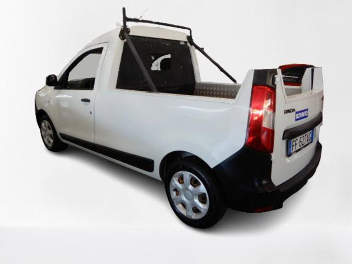 Dacia Dokker 1.5 dCi 8V 75CV Pick-Up (4)