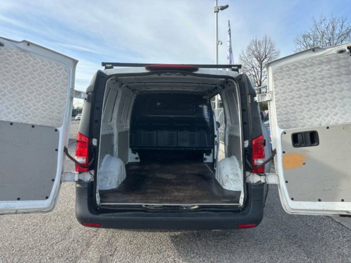 Mercedes-Benz Vito 1.6 111 CDI PC-SL Furgone Long (10)