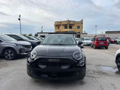 Fiat 600 1.2 hybrid Icon 145cv auto nuova