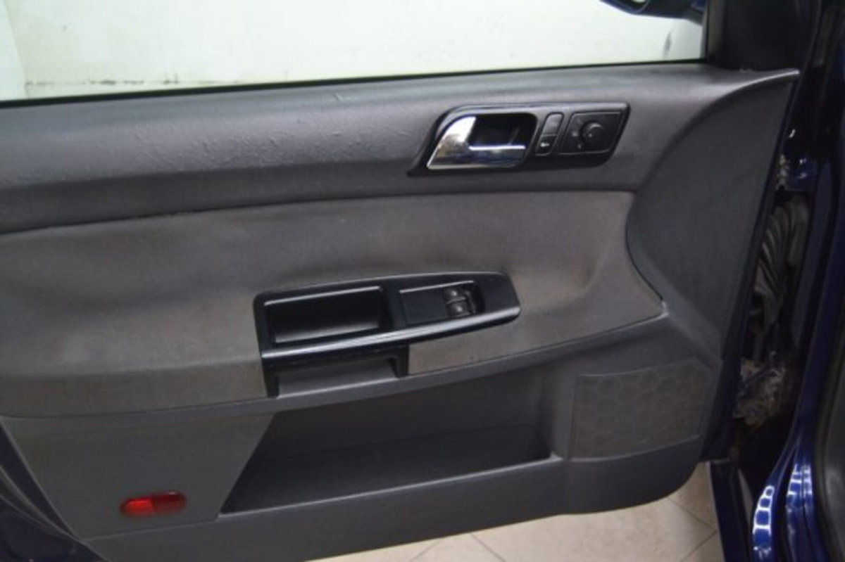 Volkswagen Polo 1.2 12V 5p. Comfortline (10)