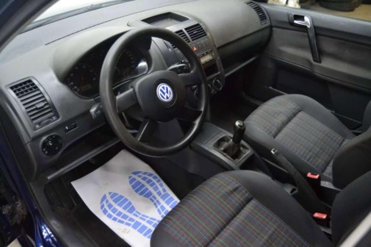 Volkswagen Polo 1.2 12V 5p. Comfortline (11)