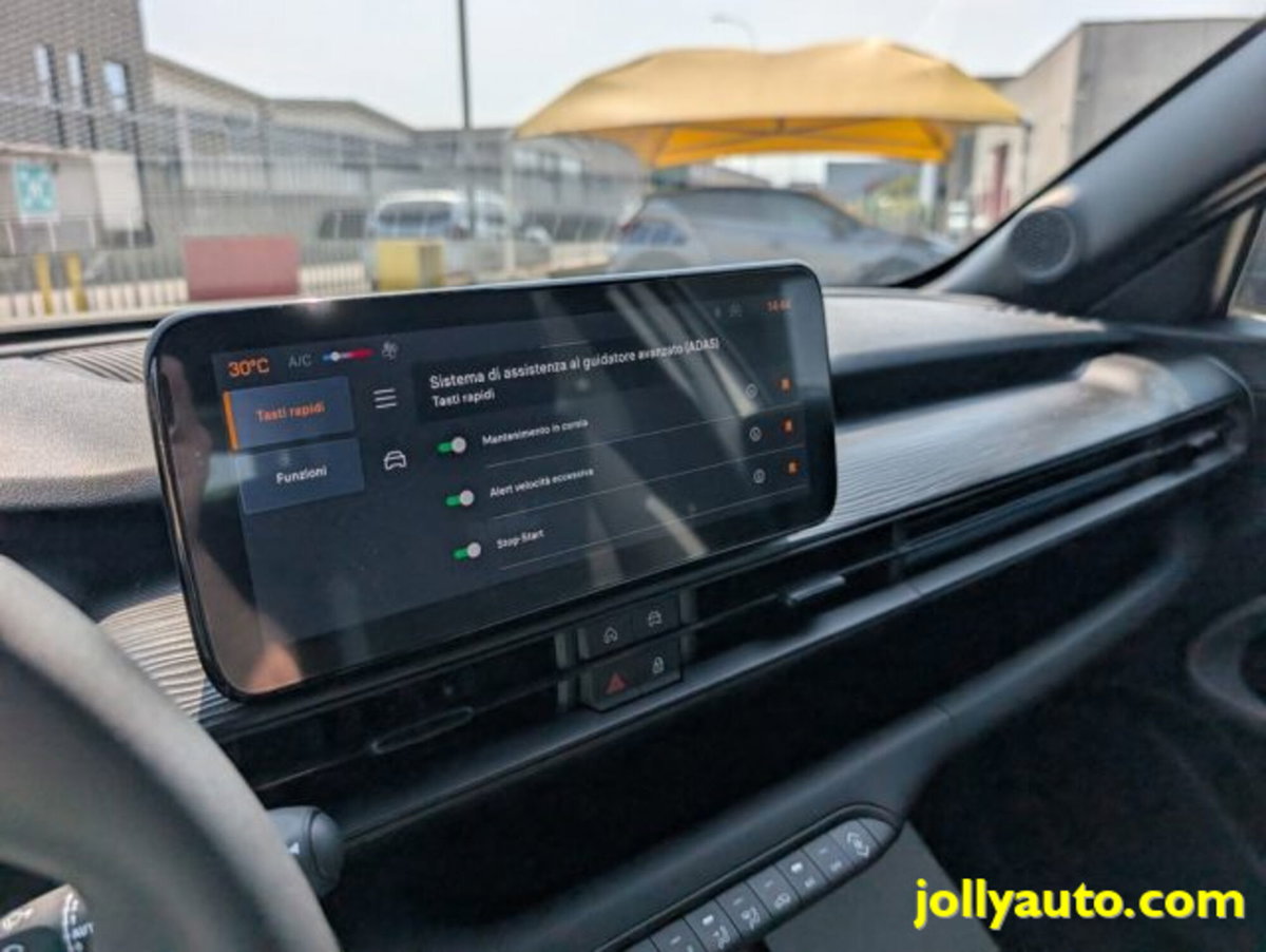 Jeep Avenger 1.2 turbo Longitude fwd 100cv (18)
