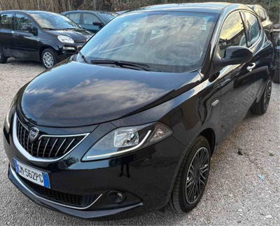 Lancia Ypsilon 1.0 FireFly 5 porte S&S Hybrid Gold Plus usata
