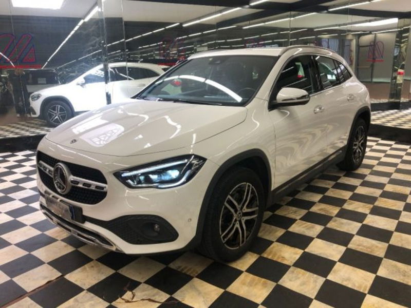 Mercedes-Benz GLA SUV 200 Automatic 4Matic Sport Plus