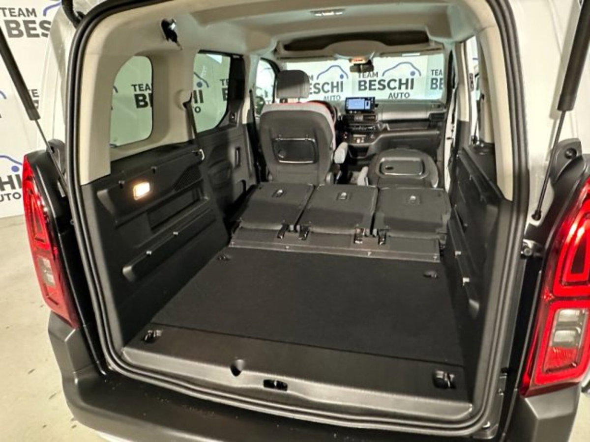 Citroen Berlingo 1.5 bluehdi M Max s&s 130cv eat8 (11)