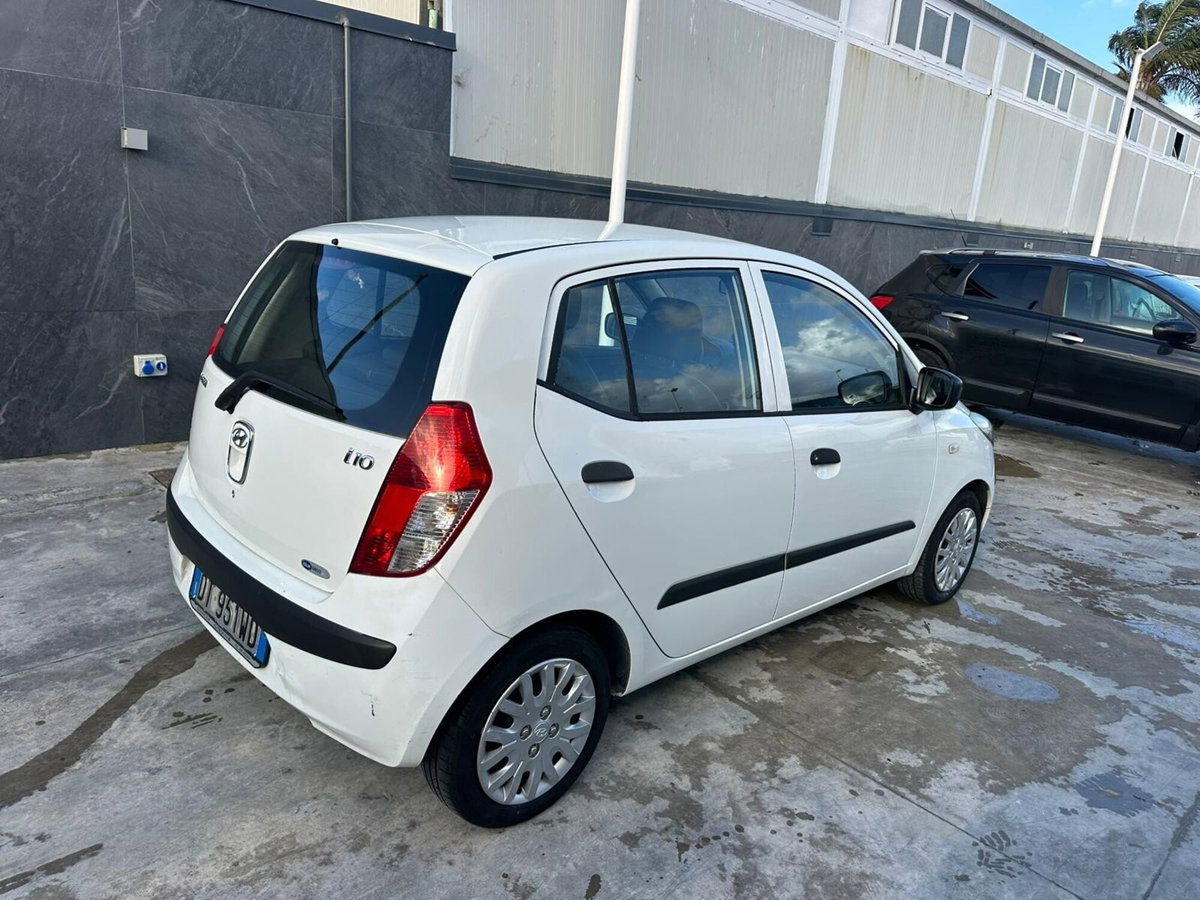 Hyundai i10 1.1 12V BlueDrive GPL (5)