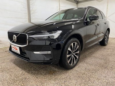 Volvo XC60 B4 (d) AWD automatico Core N1 usata