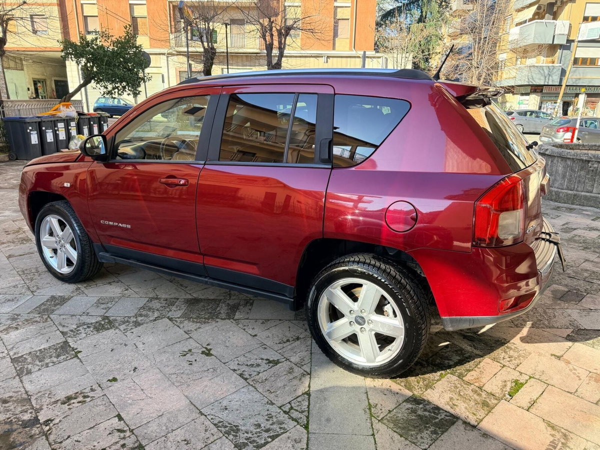 Jeep Compass 2.2 CRD Limited (3)