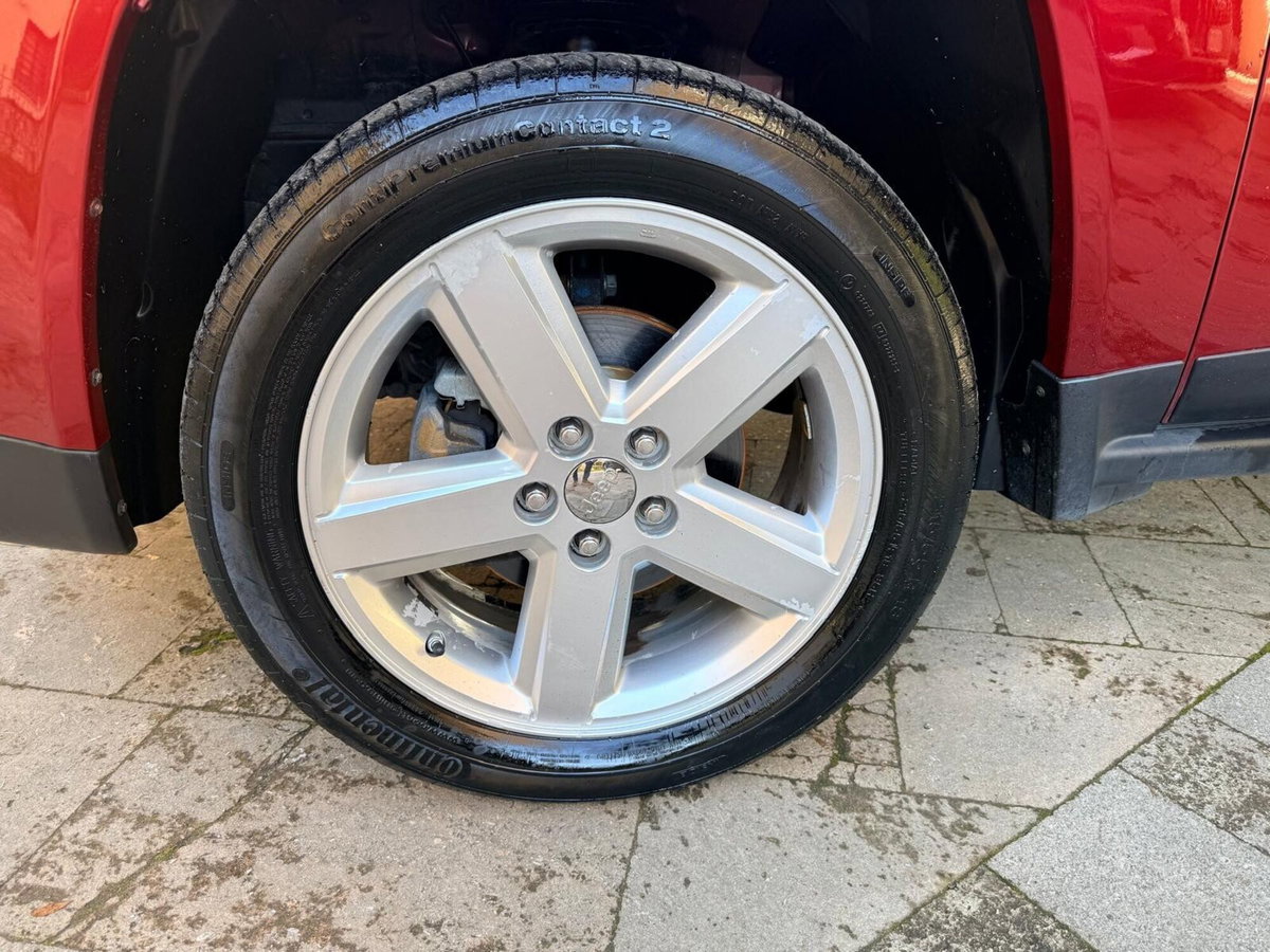 Jeep Compass 2.2 CRD Limited (9)