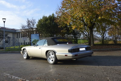 Jaguar XJS 4.0 cat Convertible (11)