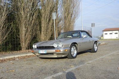 Jaguar XJS 4.0 cat Convertible (2)