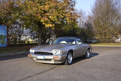 Jaguar XJS 4.0 cat Convertible (6)
