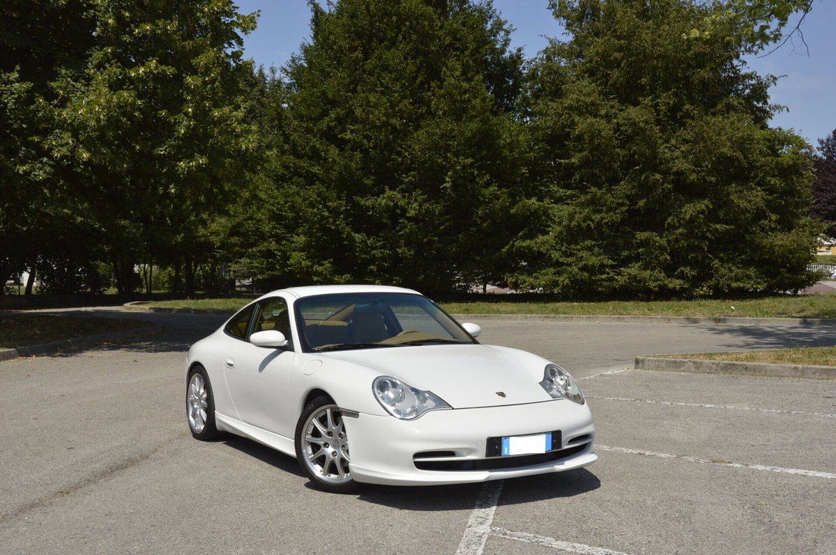 Porsche 911 Coupé Carrera cat (4)
