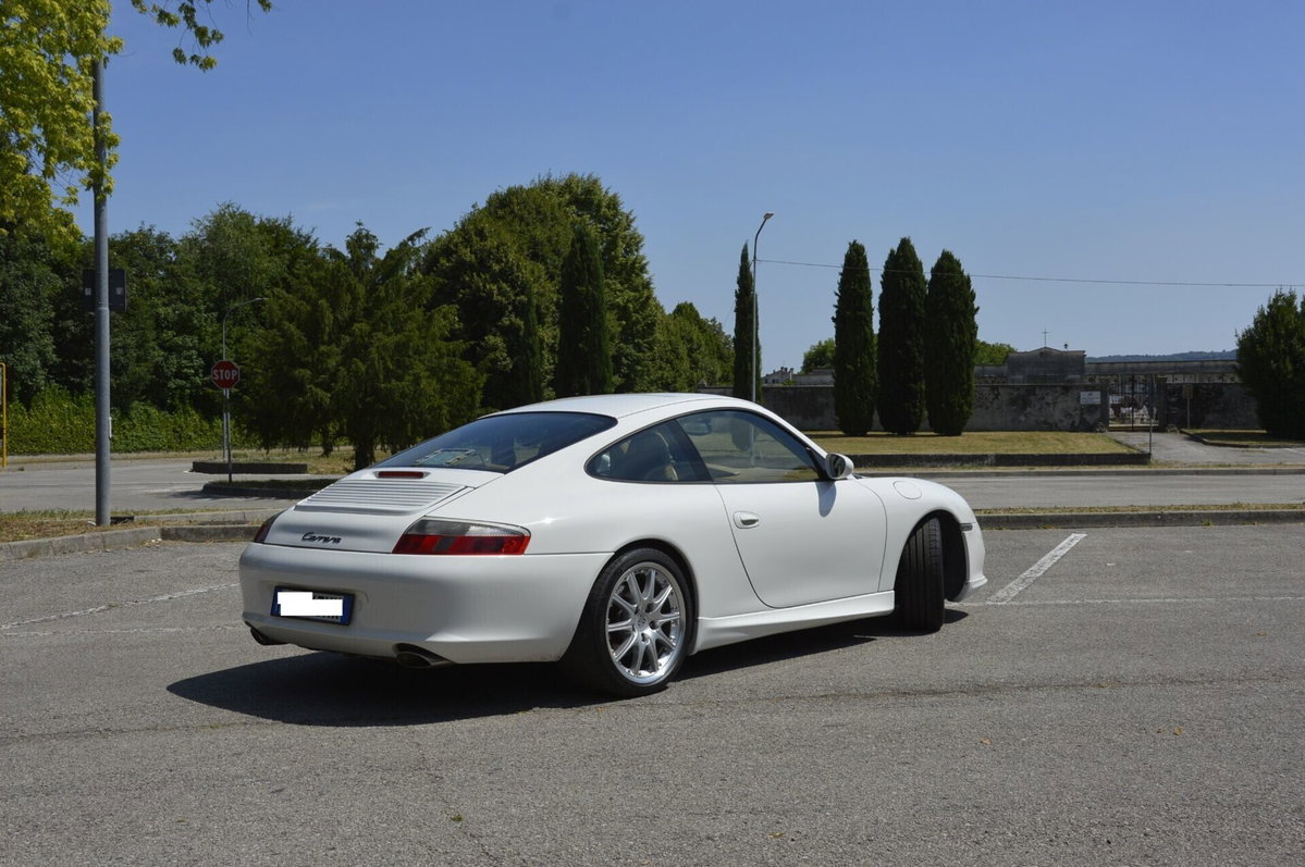 Porsche 911 Coupé Carrera cat (8)