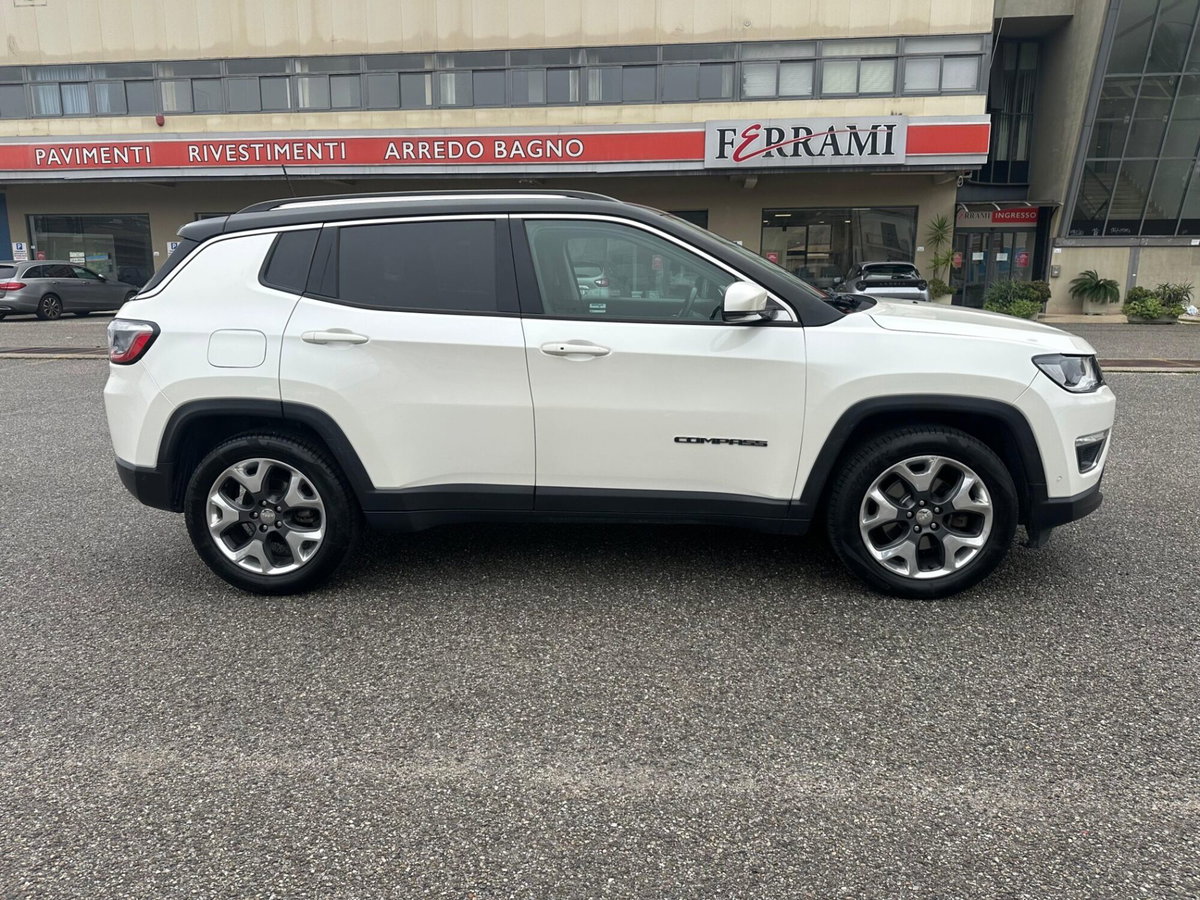 Jeep Compass 1.6 Multijet II 2WD Limited (6)