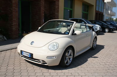Volkswagen New Beetle Cabrio TDI 101CV usata