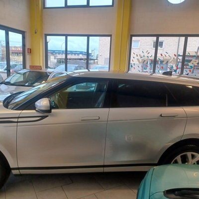 Land Rover Range Rover Evoque 2.0D I4-L.Flw 150 CV AWD Auto R-Dynamic (17)