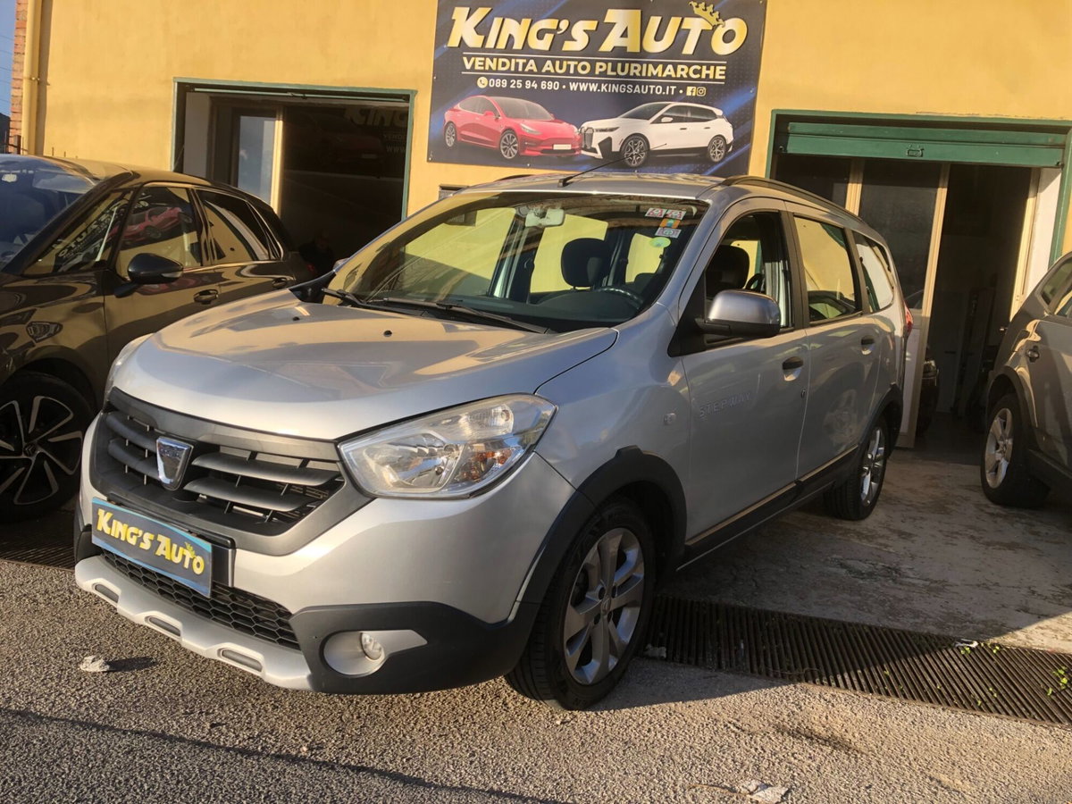 Dacia Lodgy Stepway 1.5 dCi 8V 110CV Start&Stop 7 posti (3)