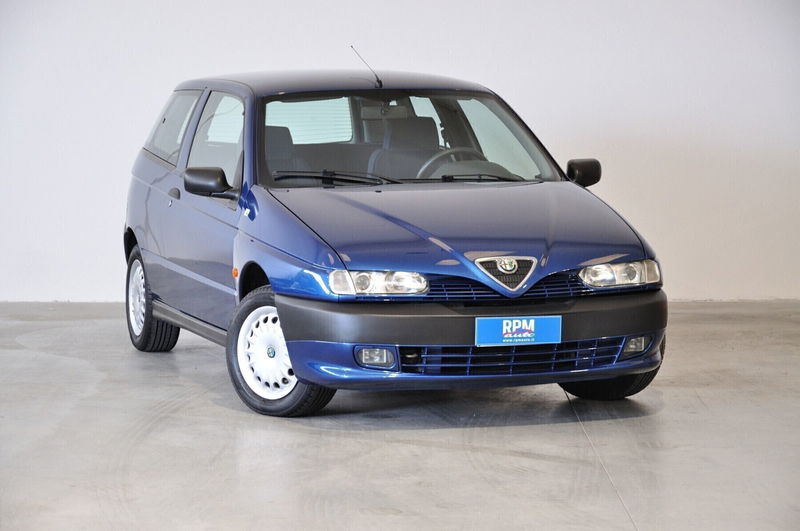Alfa Romeo 145 1.4i 16V Twin Spark cat