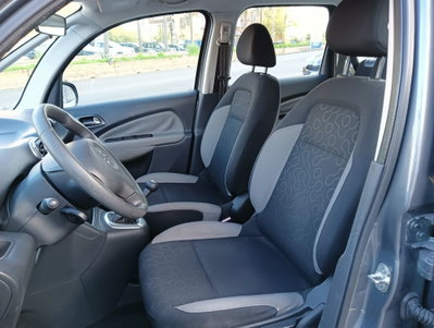 Citroen C3 Picasso 1.6 HDi 90 Seduction (8)