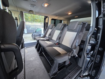 Ford Tourneo Custom 310 2.0 TDCi 170CV aut. PC Titanium (19)
