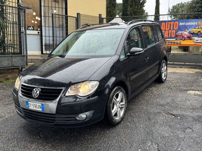 Volkswagen Touran 16V TSI 150CV Highline Ecofuel usata