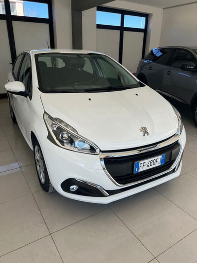 Peugeot 208 68 5 porte Active usata