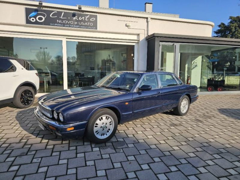 Jaguar Sovereign 4.0 cat automatic