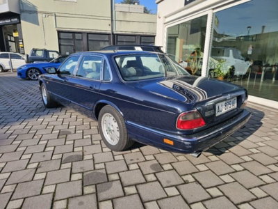 Jaguar Sovereign 4.0 cat automatic (3)