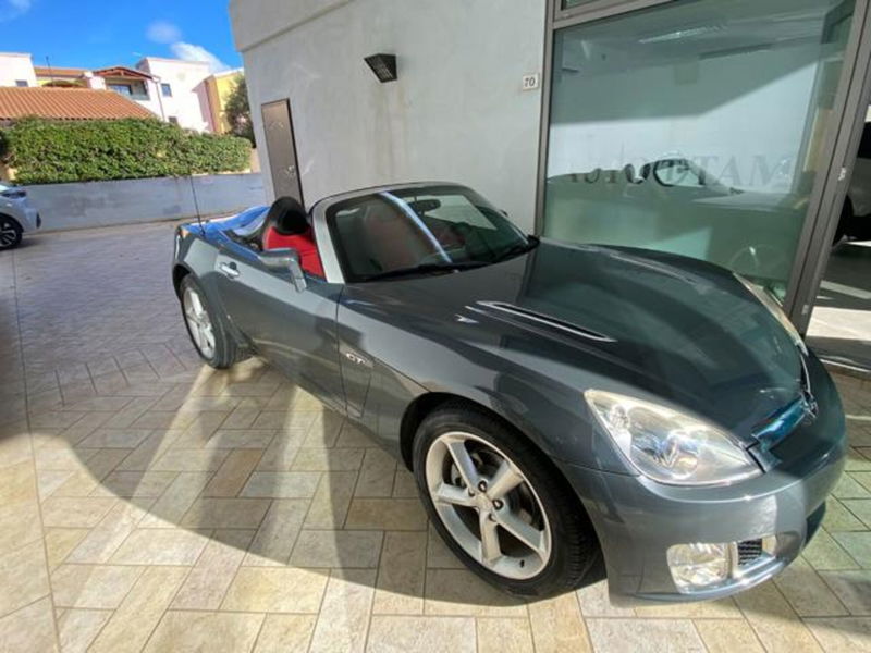 Opel GT 2.0 Turbo 16V