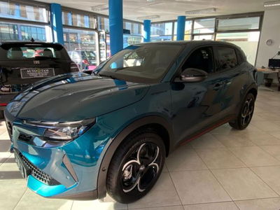 Alfa Romeo Junior 1.2 ibrida Speciale 145cv edct6 nuova